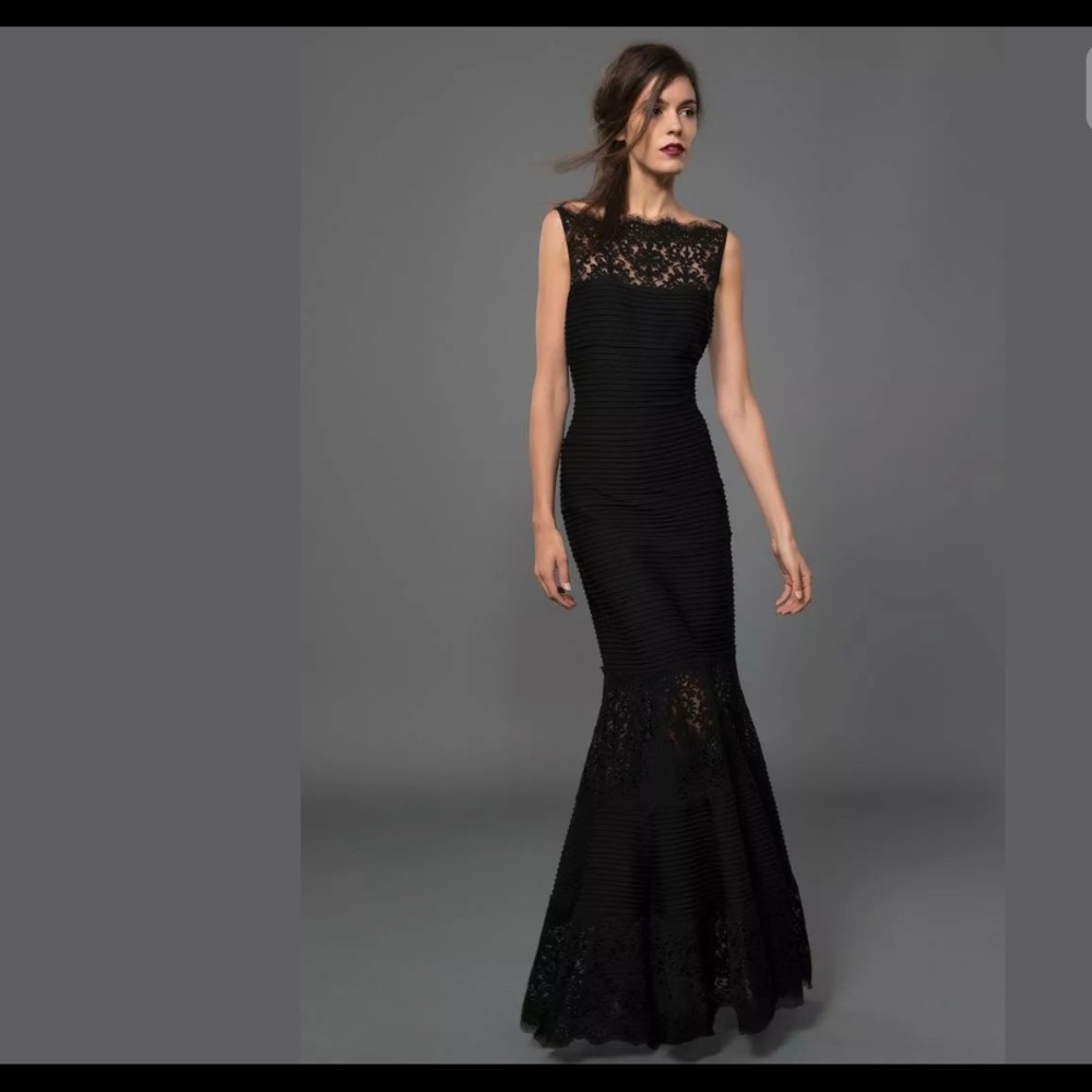 Tadashi Shoji Evening Gown-Size L, New with tags.
